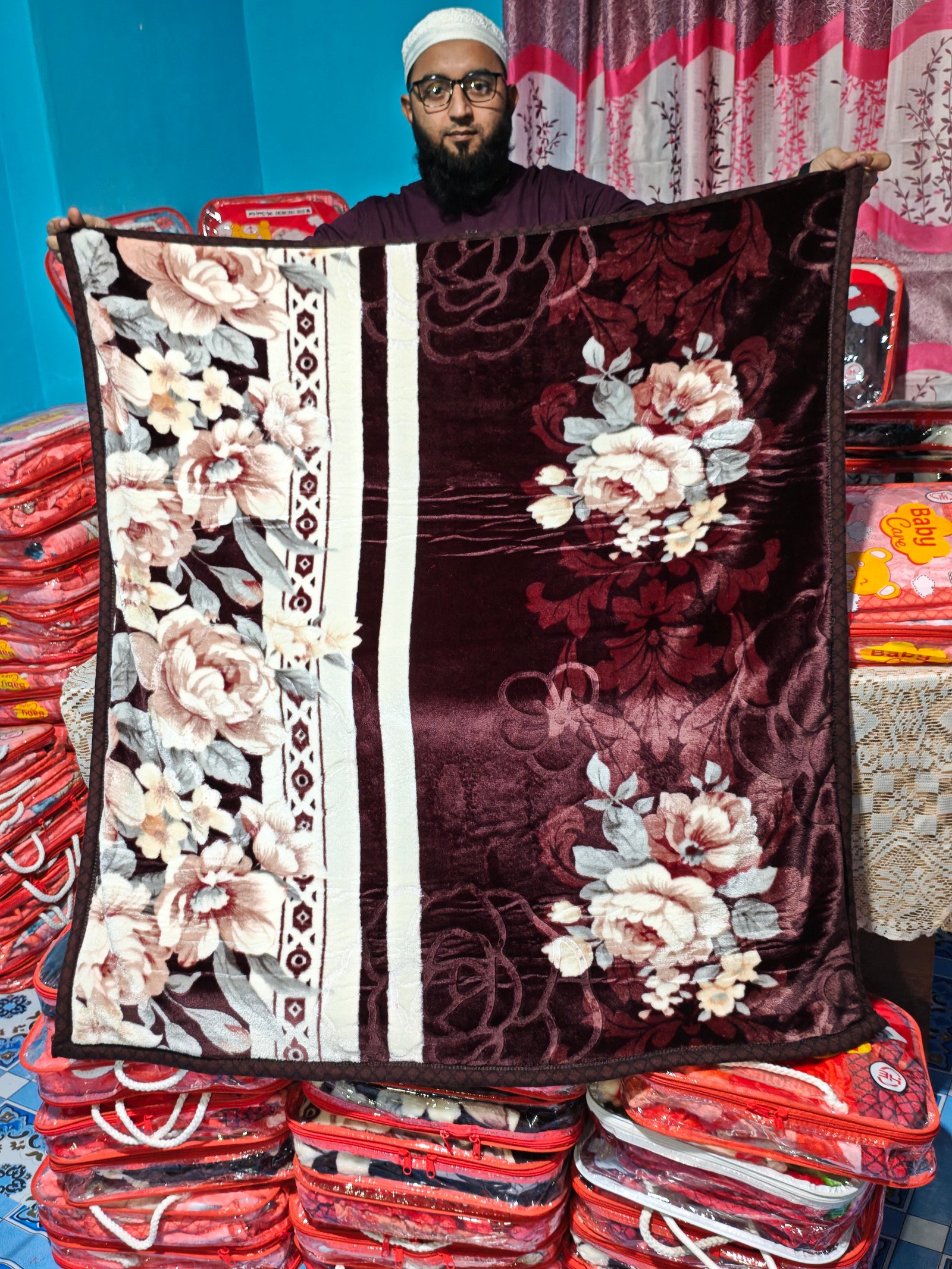 চায়না বেবি কম্বল ( ০-৭ বছরের বাচ্চার জন্য) ২পার্ট  চকোলেট কালার