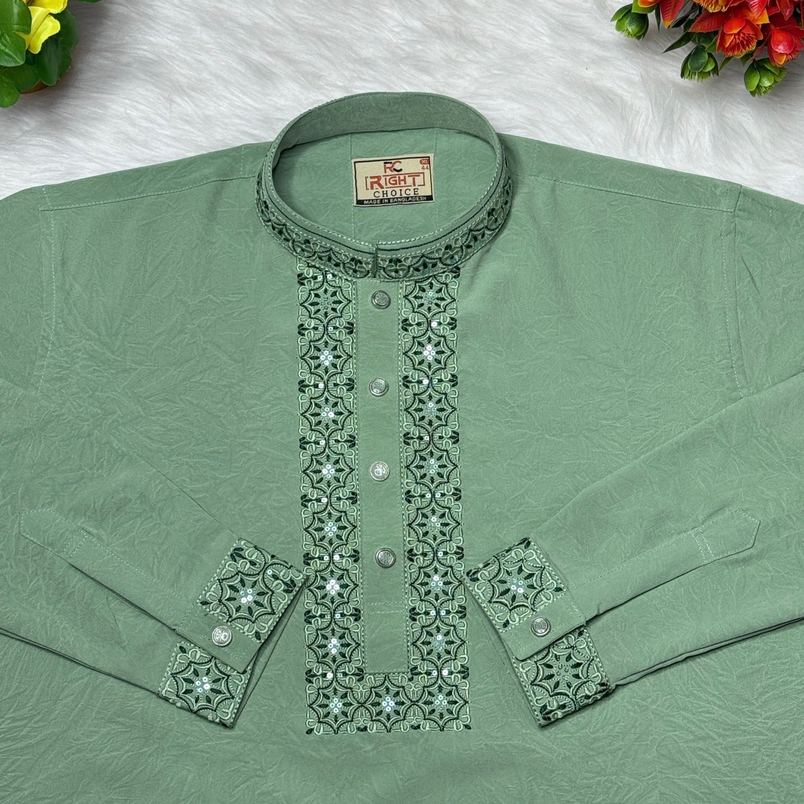 Embroidery Stretch Panjabi ◼️Fabrics: ইমপোর্টেট স্টীচ কাপড়   ◼️Button Type: স্নাপ বাটন  আয়রন করার কোনো ঝামেলা ছাড়াই পরতে পারবেন।  খুবই আরামদায়ক হবে, ইনশাআল্লাহ!