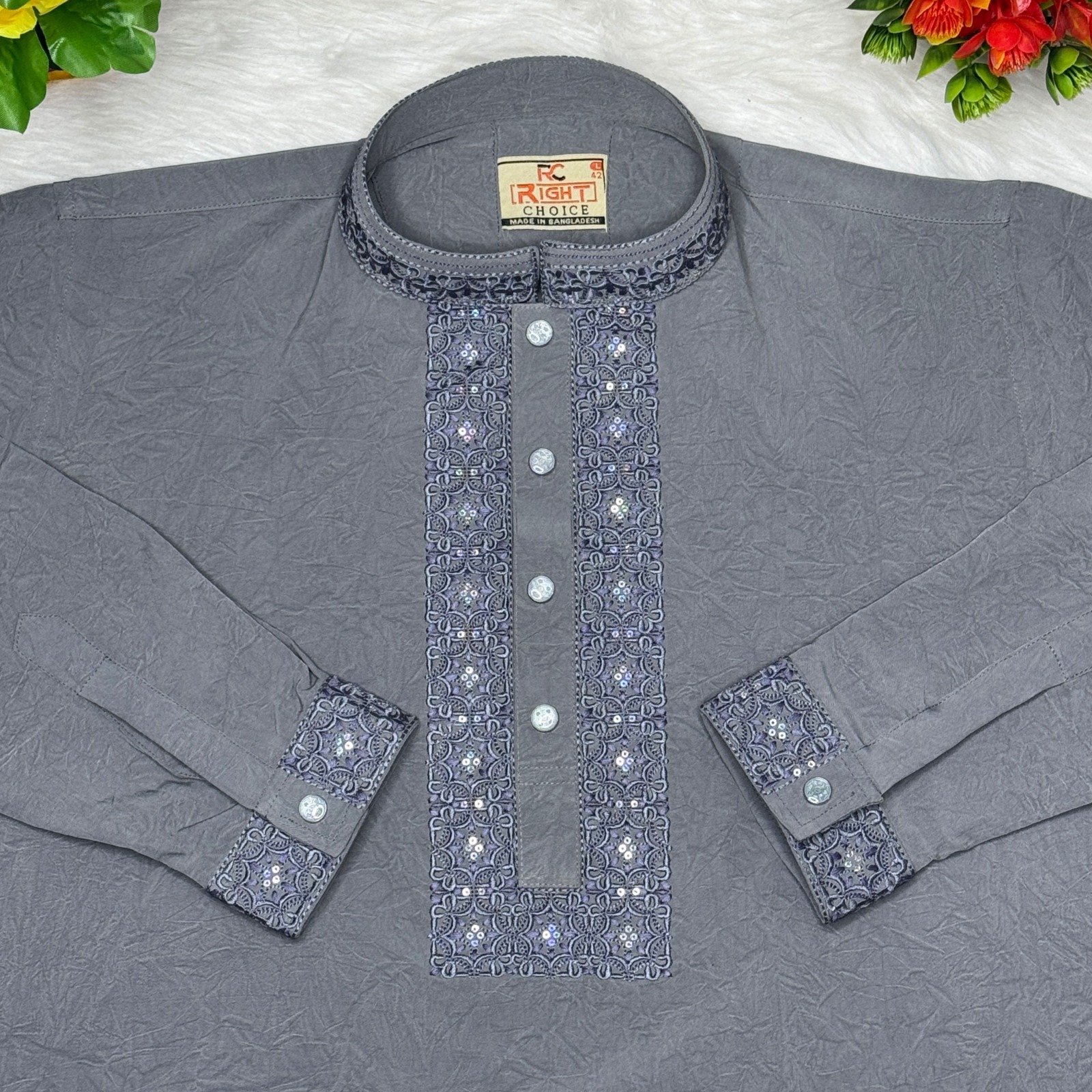 Embroidery Stretch Panjabi ◼️Fabrics: ইমপোর্টেট স্টীচ কাপড়   ◼️Button Type: স্নাপ বাটন  আয়রন করার কোনো ঝামেলা ছাড়াই পরতে পারবেন।  খুবই আরামদায়ক হবে, ইনশাআল্লাহ!