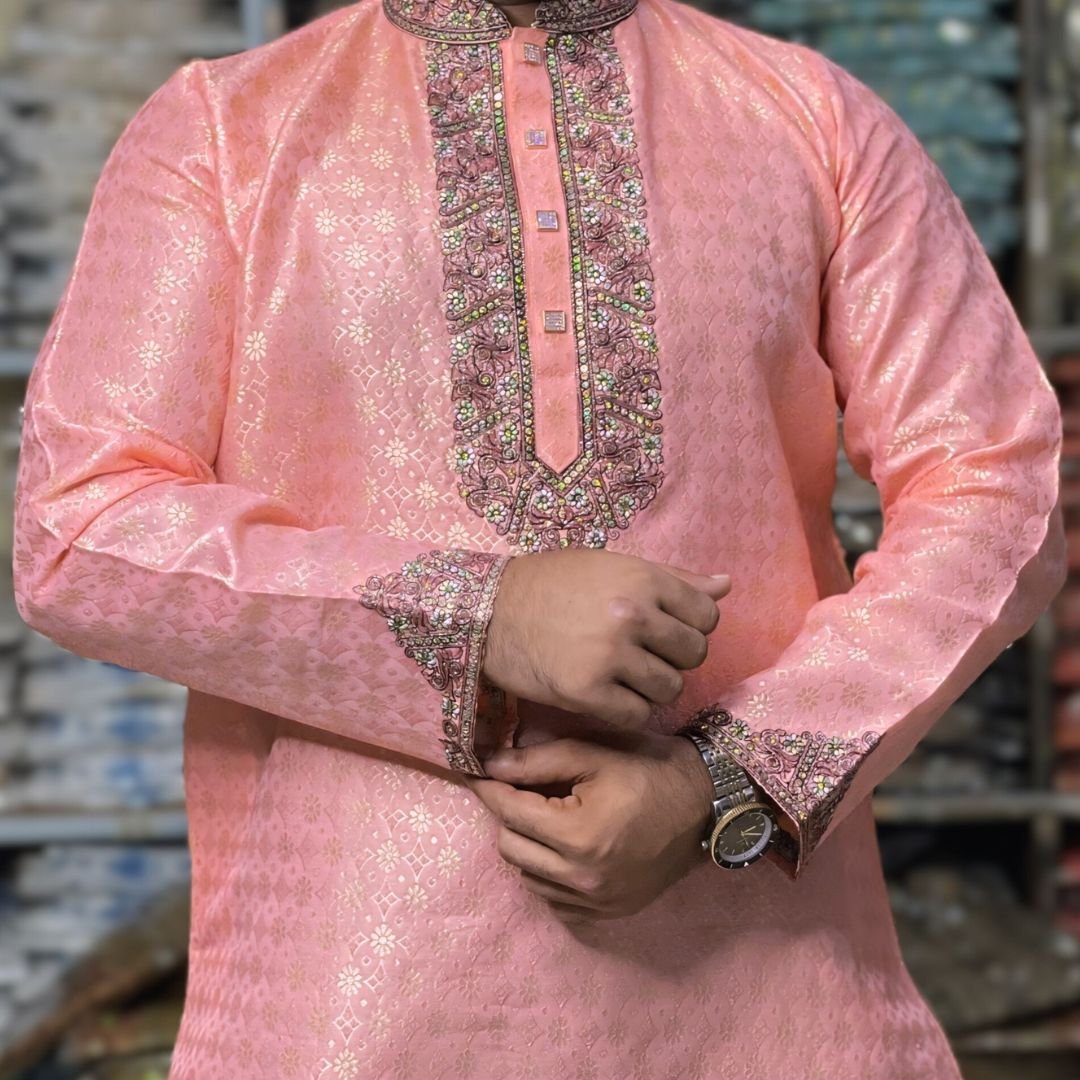 Luxury Katan Panjabi  অরিজিনাল কাতান পার্টি পাঞ্জাবি  সরাসরি গার্মেন্টস থেকে পাইকারি দামে  পাঞ্জাবিতে রয়েছে ৭ দিনের রিপ্লেসমেন্ট গ্যারান্টি। প্রোডাক্ট হাতে পেয়ে চেক করে মূল্য পরিশোধ করতে পারবেন