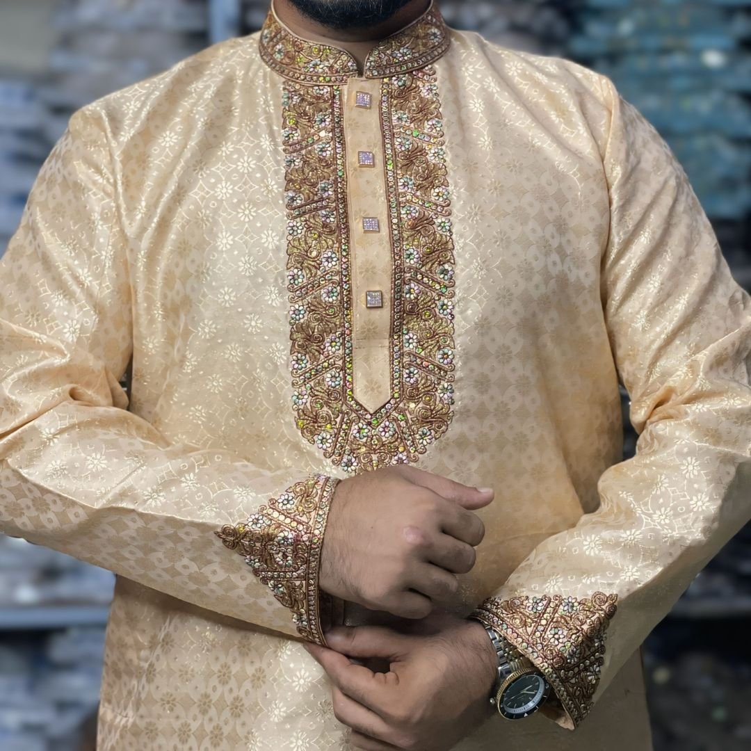 Luxury Katan Panjabi  অরিজিনাল কাতান পার্টি পাঞ্জাবি  সরাসরি গার্মেন্টস থেকে পাইকারি দামে  পাঞ্জাবিতে রয়েছে ৭ দিনের রিপ্লেসমেন্ট গ্যারান্টি। প্রোডাক্ট হাতে পেয়ে চেক করে মূল্য পরিশোধ করতে পারবেন