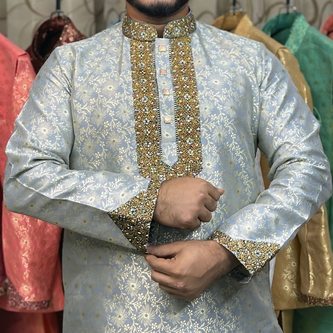 Luxury Katan Panjabi  অরিজিনাল কাতান পার্টি পাঞ্জাবি  সরাসরি গার্মেন্টস থেকে পাইকারি দামে  পাঞ্জাবিতে রয়েছে ৭ দিনের রিপ্লেসমেন্ট গ্যারান্টি। প্রোডাক্ট হাতে পেয়ে চেক করে মূল্য পরিশোধ করতে পারবেন